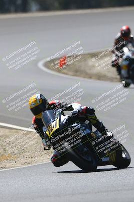 media/Sep-06-2025-CRA (Sat) [[cd32356307]]/Races/Race 2/